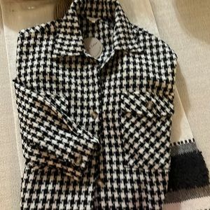 Black and white herringbone Shacket.  NWT. LARGE